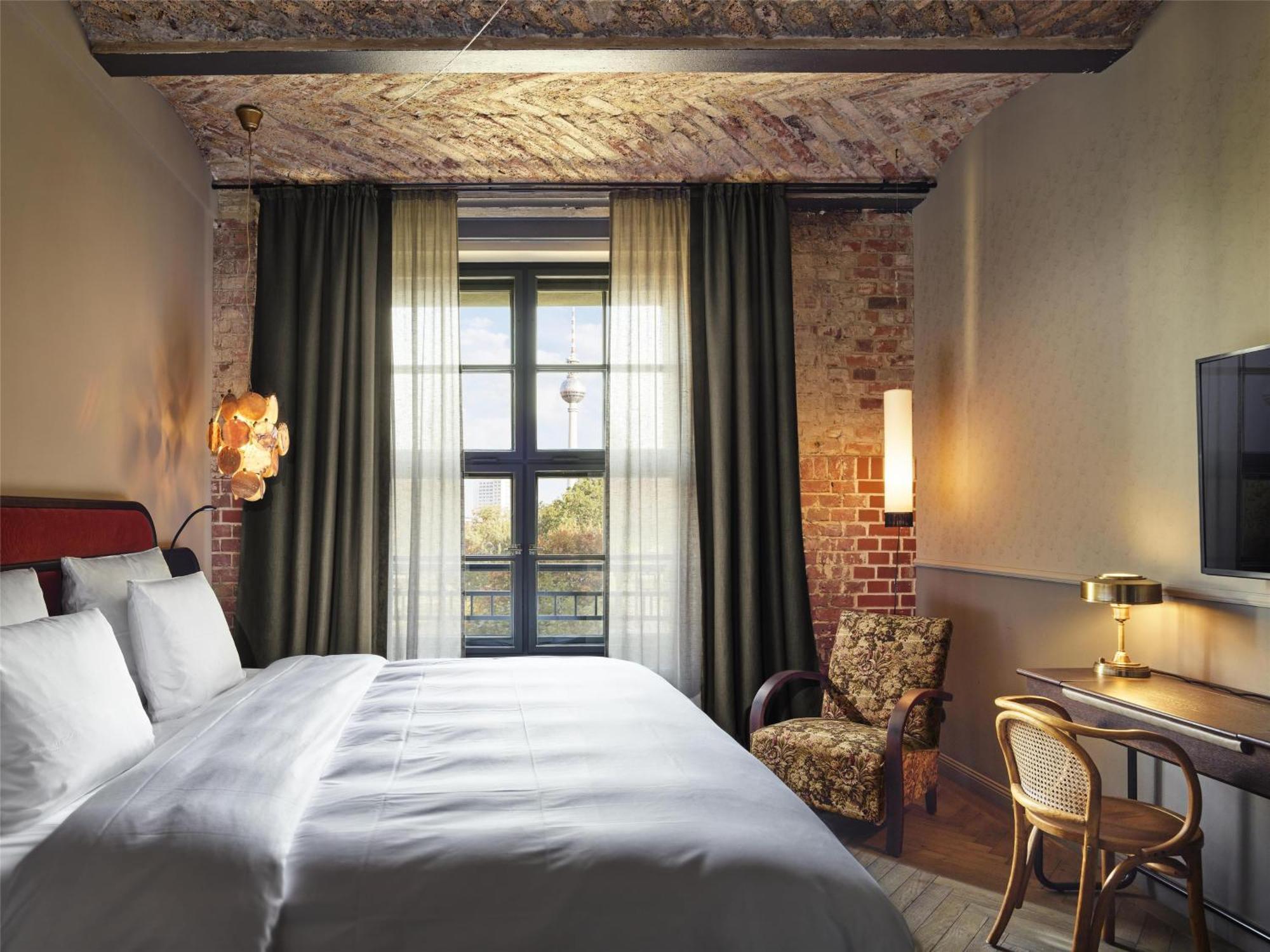 Doppelzimmer mit Stadtblick