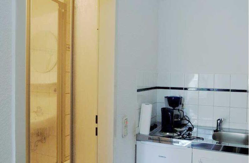 Small Double Room,1580470533:JPEG