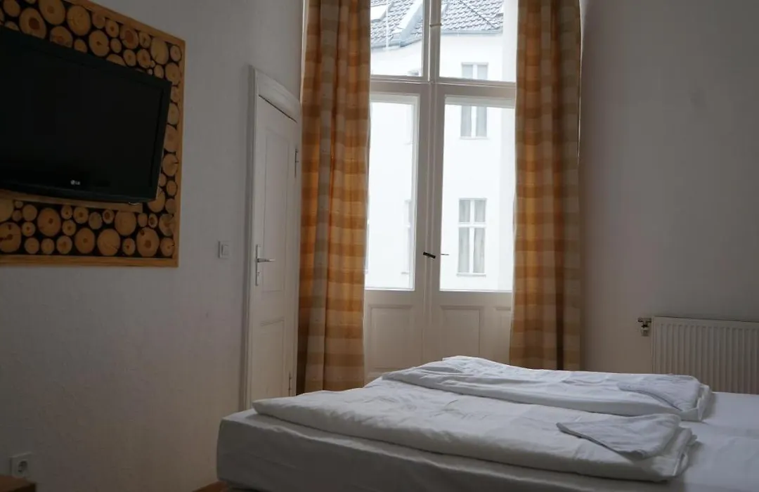 Hotel Comet am Kurfürstendamm-1