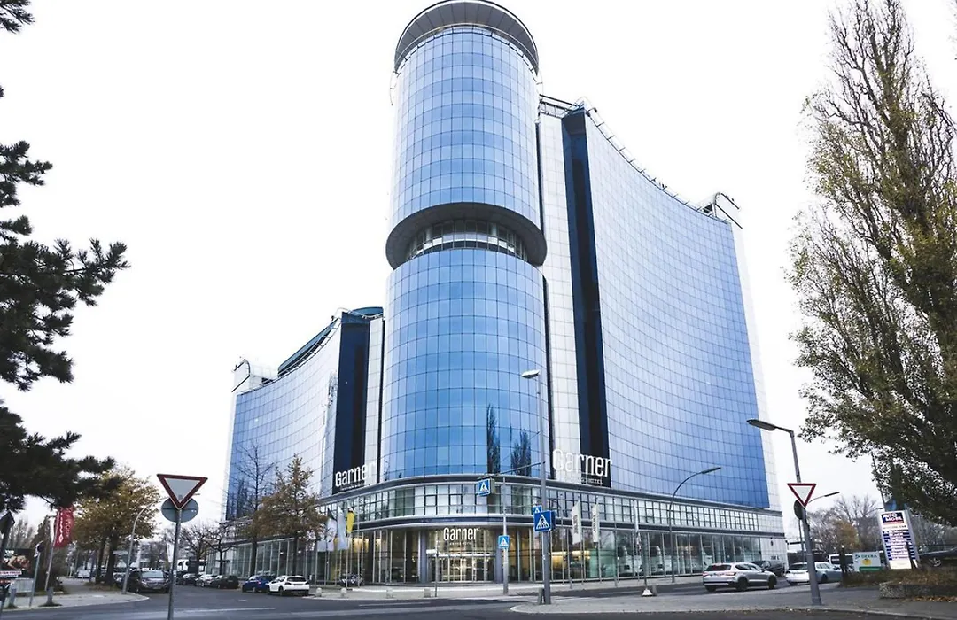 Select Hotel Berlin Spiegelturm-1