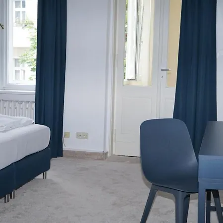 Hotel Comet am Kurfürstendamm-3