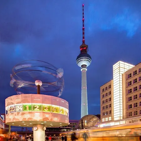 Holiday Inn Berlin-Alexanderplatz, An Ihg Hotel-3
