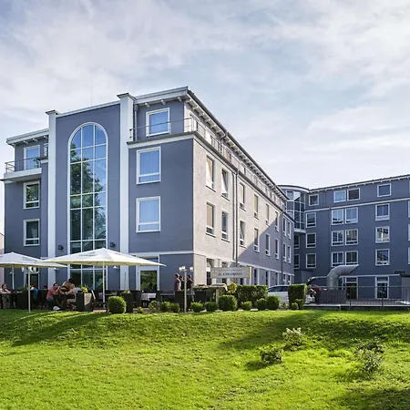 Hotel am Schloß Köpenick by Golden Tulip-3